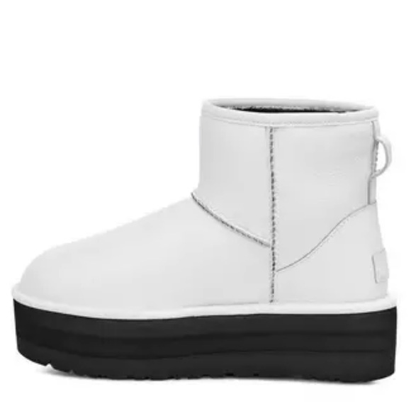 UGG Classic Mini Platform Ultra Matte White Leather - Picture 9 of 11